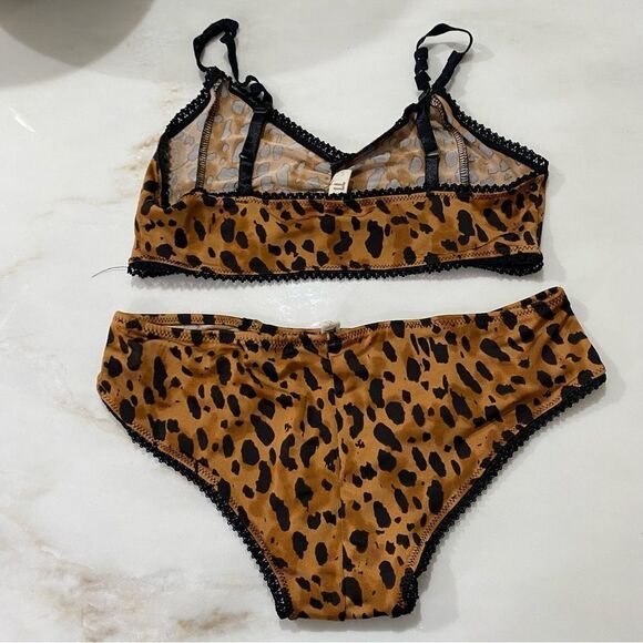 Vintage Spell and the Gypsy Safari Set - Picture 4 of 6